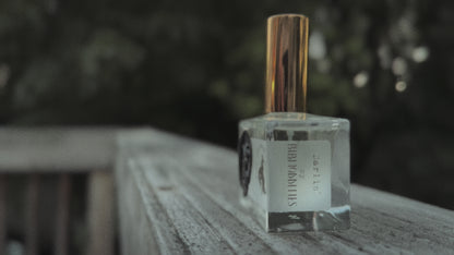 Darlin' Fine Fragrance | Swipe Right, Thea Lawrence